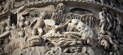 Column of Marcus Aurelius, fragment, Piazza Colonna