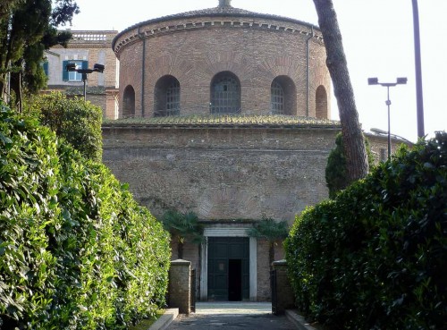 Church of Santa Constanza (former Mausoleum of Constantina), view from the stairs leading to the catacombs of St. Agnes