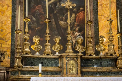 Basilica of Sant'Andrea delle Fratte, fragment of the main altar