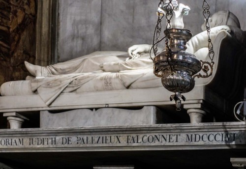 Basilica of Sant'Andrea delle Fratte, Chapel of San Francesco di Sales, funerary monument of Judith Falconnet