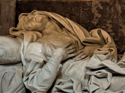 Basilica of Sant'Andrea delle Fratte, statue of St. Anna, Gian Battista Maini, fragment