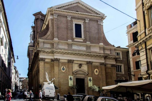 Basilica of Sant'Andrea delle Fratte, view of the façade finished in 1826