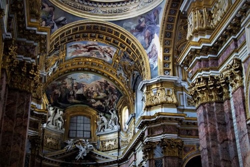 Basilica of San Carlo al Corso, frescoes and stuccos of the main altar