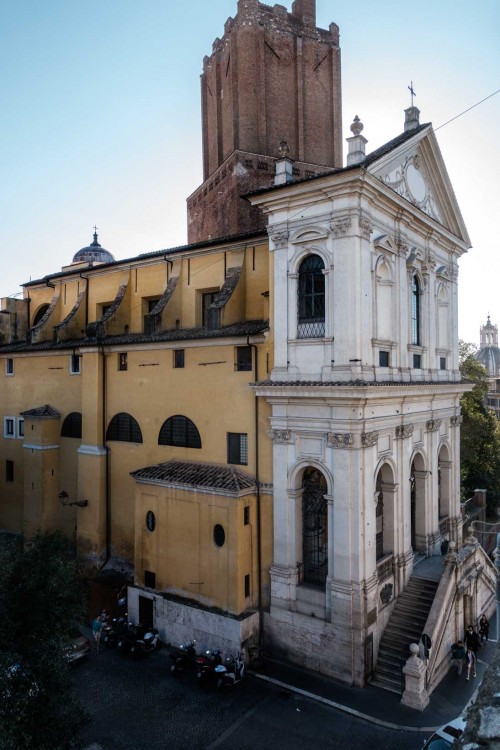 Santa Caterina da Siena a Magnanapoli, widok z tarasu villi Aldobrandini