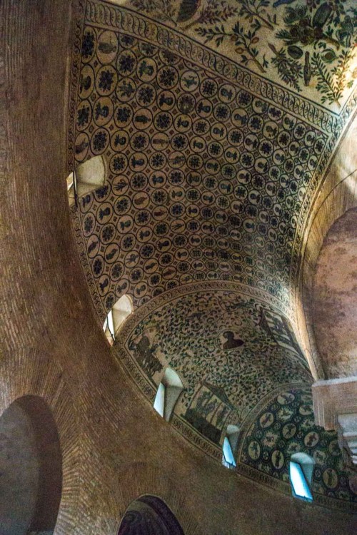 Church of Santa Constanza, mosaics of the old mausoleum