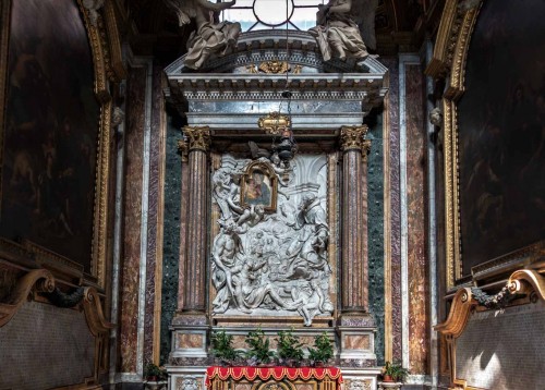 Church of San Giacomo in Augusta, Chapel of Our Lady of Miracles – Francis of Paola Venerating the Painting of the Virgin Mary, Pierre Le Gros