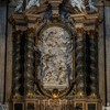 Sant'Ignazio, ołtarz św. Jana Berchmansa w lewym transepcie kościoła, proj. Andrea Pozzo