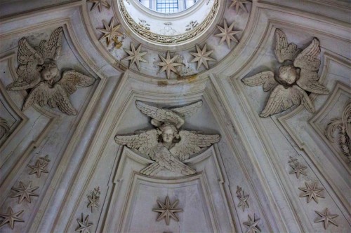 Church of Sant'Ivo alla Sapienza, seraphs in the church dome