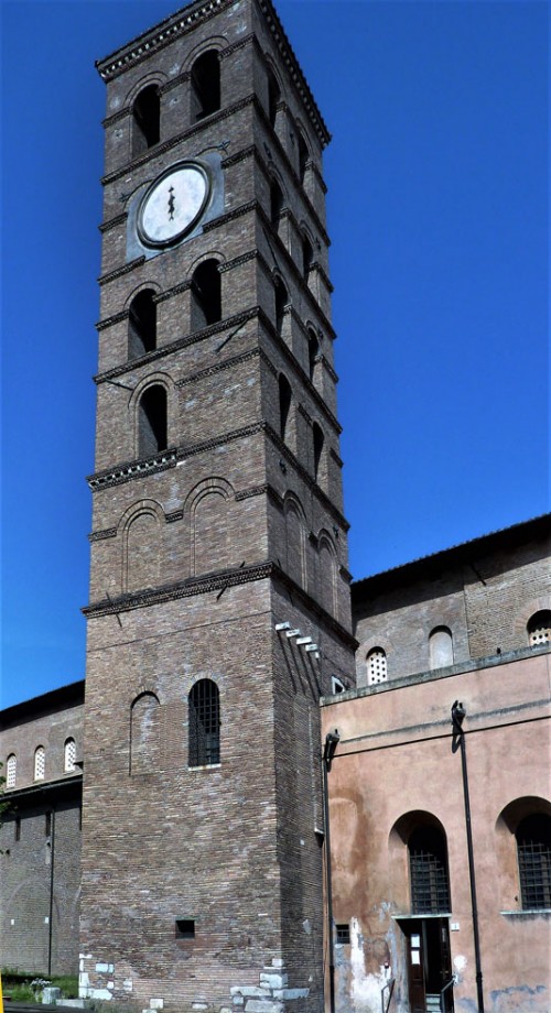 Basilica of San Lorenzo fuori le mura, bell tower