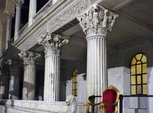 Basilica of San Lorenzo fuori le mura, capitols in the part of the church from the VI century