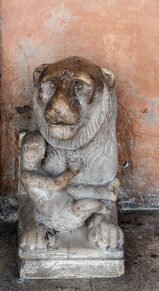 Basilica of San Lorenzo in Lucina, one of two antique lions