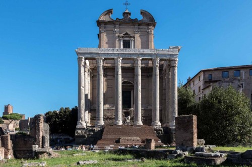 Church of San Lorenzo in Miranda, façade of the church seen from Forum Romanum