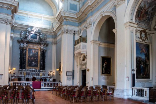 View of the interior of the Church of San Lorenzo in Miranda