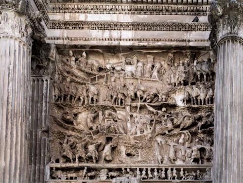 Triumphant arch of Emperor Septimius Severus, relief with the story of the conquest of the Parthian Empire