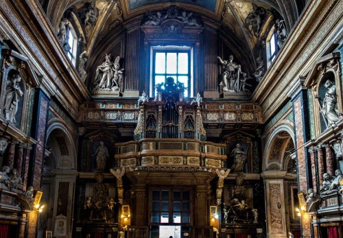 Church of Santissimi Nomi di Gesù e Maria, view of the enterance wall