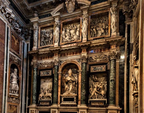 Stefano Maderno, decorative, floral friezes in the Pauline Chapel (Capella Paolina), Basilica of Santa Maria Maggiore