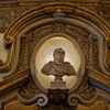 Palazzo Pamphilj, Galleria Serliana, niche with the bust of one of the Roman emperors