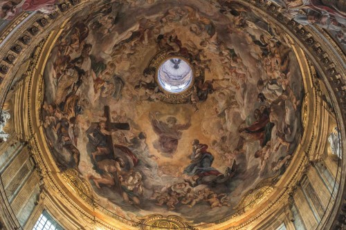 Il Gesù, kopuła z malowidłami Baciccia
