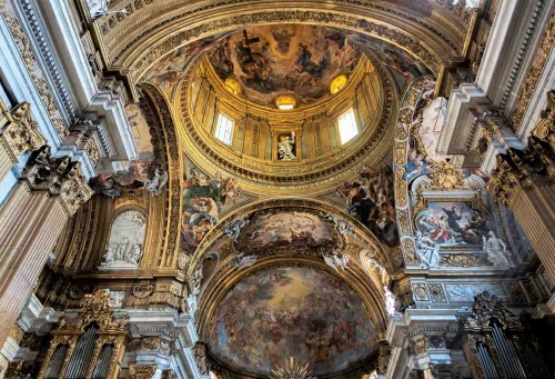 Il Gesù, zwieńczenie absydy i kopuła, malowidła - Baciccio