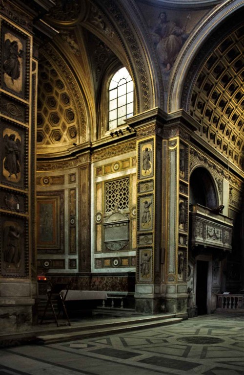 Church of Santa Maria in Aquiro, view of the church apse and transept