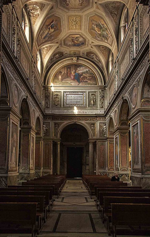 Church of Santa Maria in Aquiro, interior, view of the main enterance