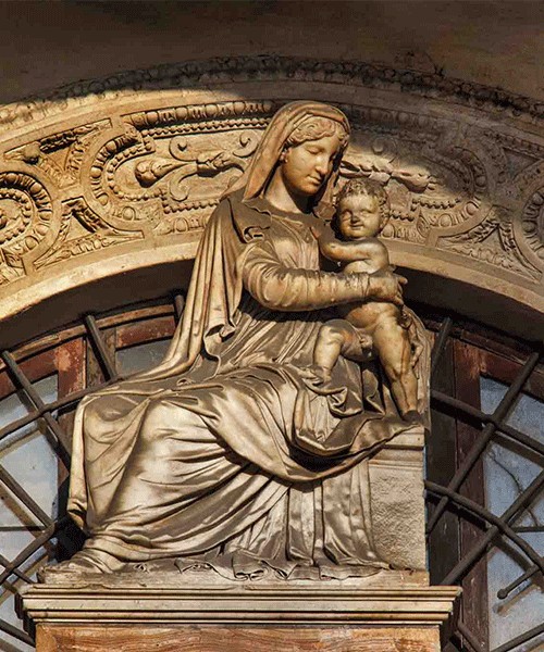 Church of Santa Maria Portae Paradisi, sculpture in the lintel, Andrea Sansovino