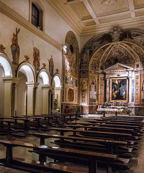 Church of Santa Prisca, view of the main and side naves