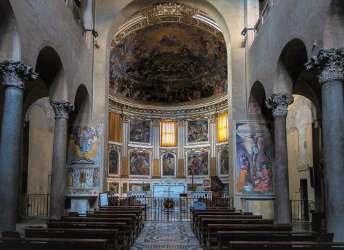 Basilica of Santi Quattro Coronati, interior