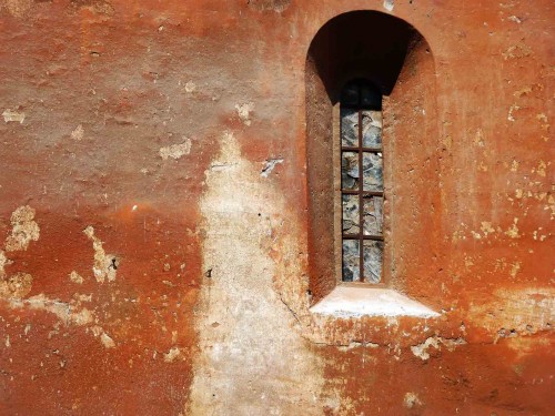 Basilica of Santa Sabina, windows with tiles made of selenite