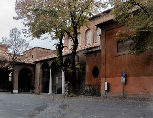 Basilica of Santa Sabina, enterance into the church from Piazza San Pietro d’Illiria