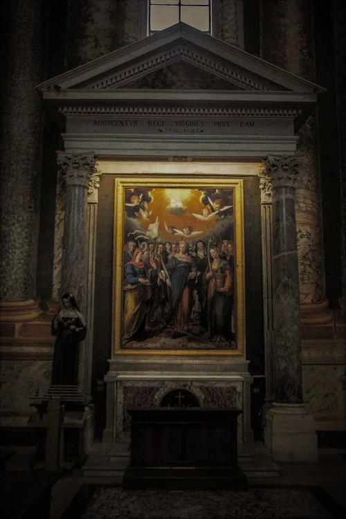 Basilica of San Vitale, Chapel of the Holy Virgins (St. Catherine of Alexandria in the middle of the painting), G.B. Fiammeri