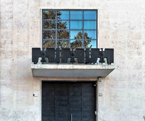 Luigi Moretti, Casa del Balilla, Largo  Ascianghi 5, balkon, Trastevere