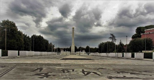 Luigi Moretti, Foro Italico (dawna Piazzale dell'Impero), widok na obelisk Mussoliniego od strony stadionu