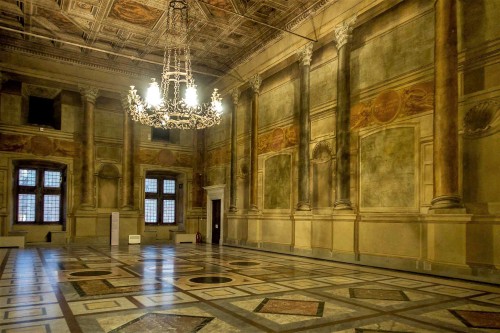 Palazzo Venezia, Sala del Concistoro, medaliony z nazwami zwycięskich bitew w trakcie I wojny światowej