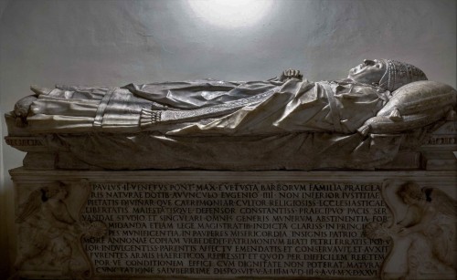 Sarkofag papieża Pawła II, Mino da Fiesole, Groty Watykańskie