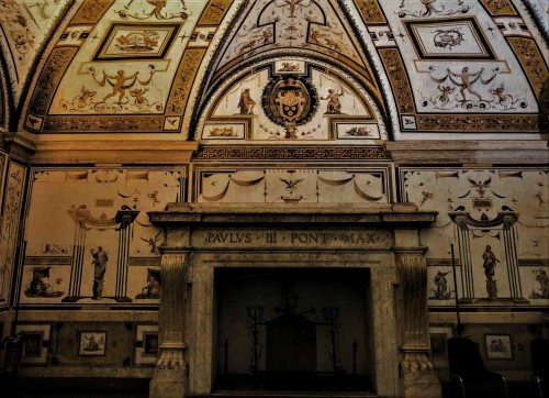 Grotesques in the Apollo Room, Sant'Angelo Castle