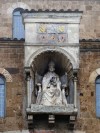 Boniface VIII, statue of the pope in his hometown of Anagni, source: Wikipedia, author: Livioandronico2013e