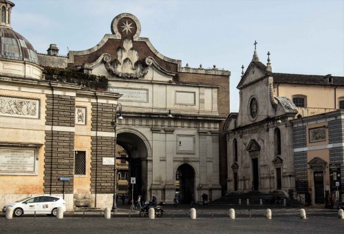 Piazza del Popolo, Porta del Popolo, kościół Santa Maria del Popolo