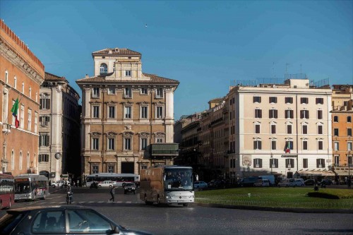 Piazza Venezia, view of via del Corso