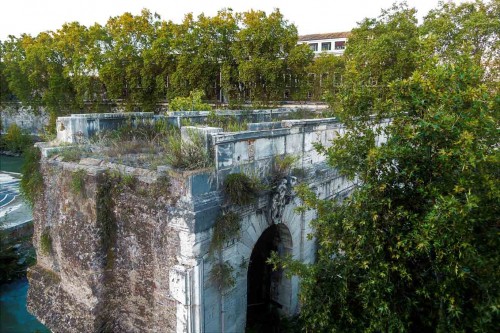 Ponte Rotto