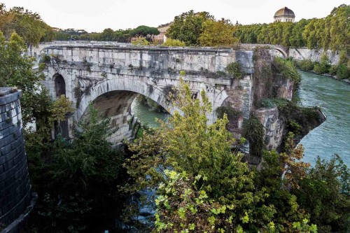 Ponte Rotto