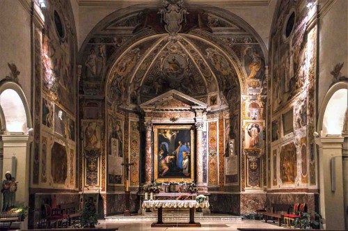 Church of Santa Prisca, view of the apse and the main altar