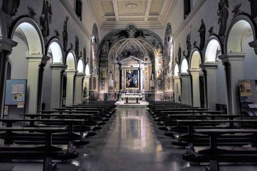 Church of Santa Prisca, interior