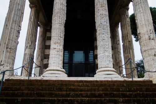 The Temple of Portunus, enterance portico, fragment