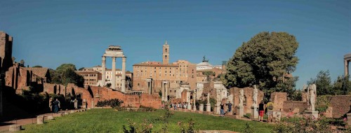 Temple of Vesta, atrium of the House of the Vestals in the foreground, Capitol and the Altar of the Fatherland in background