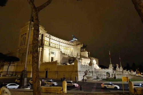 Via dei Fori Imperiali, view of the Altar of the Fatherland