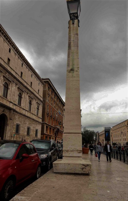 Via della Conciliazione, one of the lanterns from 1950