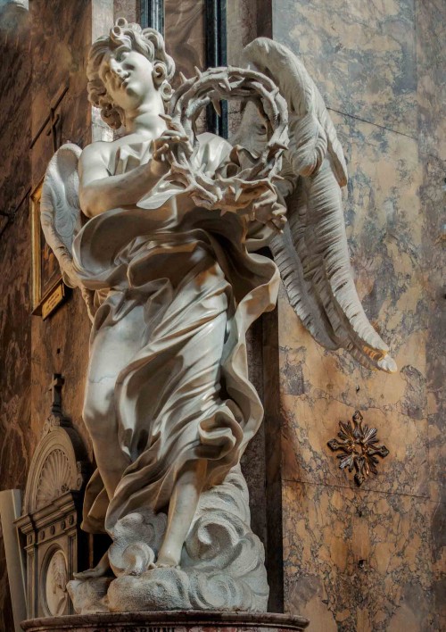 Gian Lorenzo Bernini, figure of an angel with the crown of thorns in the Church of Sant’Andrea delle Fratte