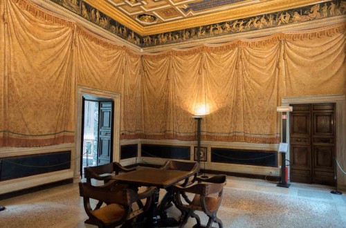 Villa Farnesina, Sala del Fregio