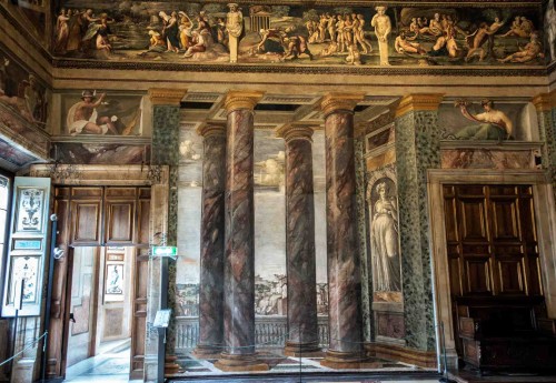 Villa Farnesina, Sala delle Prospettive